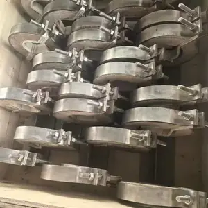 龙犇直供 耐高温隔热管托 蛭石管托 滑动导向蒸汽管道固定支座