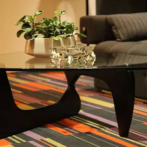 简约野口勇三角茶几(Isamu Noguchi Coffee Table)