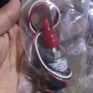 ��Ӧ Whitman Controls ��տ��� W117V-3H-K12L-X30076