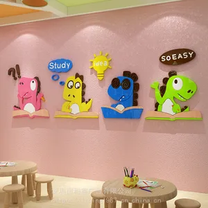 ���ڶ�����ȭ�������ݲ�ɫ��ͨС������ǽ��������ѵ���Ļ�ǽ����װ����ֽ