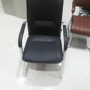 ���ϰ칫����ѵ���������ֻ���Ӧ���ڼҾ�