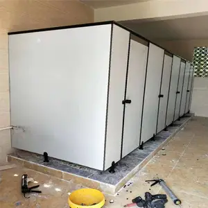 珠海商场秔倍特板洗手间隔墙厕所隔断配件厂家