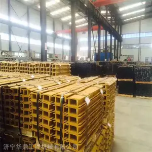 推土机四轮一带 支重轮 引导轮 齿块 推土机全车配件 履带