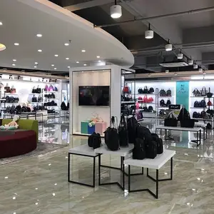 韶关皮具展柜-皮具展柜图片-天宇展示(推荐商家)