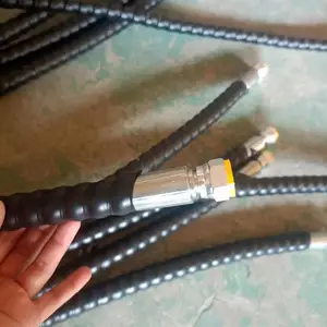 װ�ػ�ר�ø�ѹ��˿���ƽ��� �令�ɻ���Һѹ�͹� ��»
