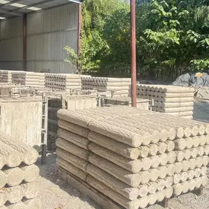 伟宏建材40公分高五联排水泥仿木树桩石 成品景观园艺围栏
