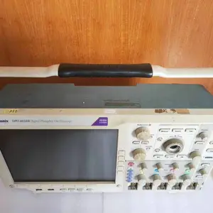 �ֻ�����Tektronix̩��DPO4034B����ӫ��ʾ����