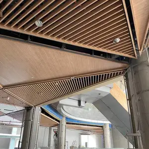 粤艺佰商场定制60X120铝方通吊顶木纹铝条板天花