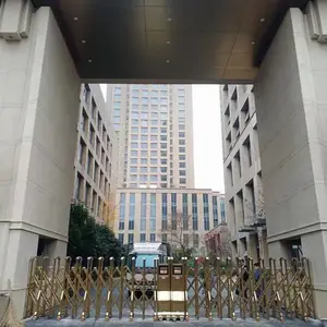 2024全国供应三亚海口江西南昌荣高九竹铝合金伸缩电动门单位小区工厂学校自动推拉折叠收缩门 卫士6代