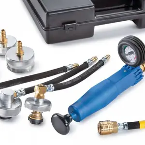 带 6 个适配器的汽车冷却系统测试案例LR 230 ( 010923_1 )