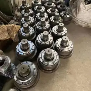 ���ػ�е�ͺ�560������ѹ��Ƥ ����65Mn������ѹ���ܳɼ�ģ��