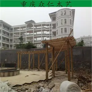 南充公园防腐木花架 芬兰木平台 防腐木庭院栅栏批发 众仁木艺
