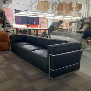 简约风格三人位柯布西耶客厅真皮沙发(LC3 SOFA)