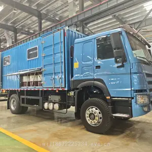 重汽豪沃出口型工具车 移动检修车 带小型吊机黄油加注机