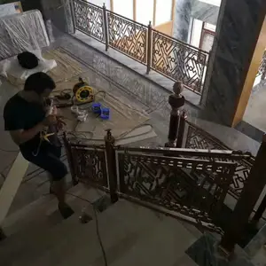 欧美流行款式茶色雕花不锈钢楼梯扶手