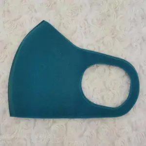 �ﶬ��***��������һ����ˮϴ���������ů͸����ɫ��Ů