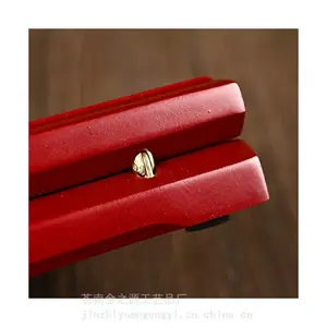�ֻ�ľ�ʽ��ƺ� �º�ľ�ƹ����������°�װľ�ж� ����logo