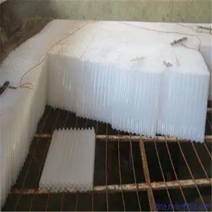 水处理斜管沉淀池安装PP聚丙烯蜂窝斜管填料规格齐全 欢迎选购 荣茂