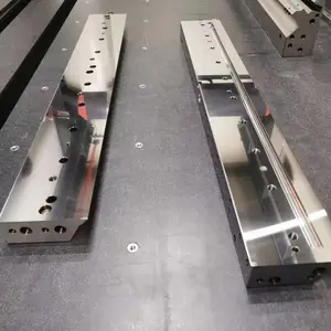 高精密狭缝式锂电池极片涂布头
