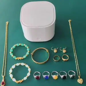 小巧智能超声波珠宝清洗机