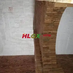济南火龙沸腾炉新型炉顶保温方案，轻质硅酸铝保温材料吊顶，施工简便，节约成本
