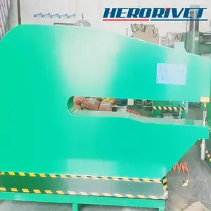 标志牌铆钉机2.5米大幅面自动铆钉机，标牌自动铆接机