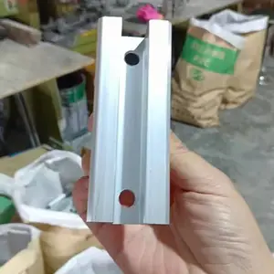 光伏配件 光伏铝合金压块 铝合金光伏中压 光伏双孔压块