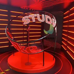 模仿泷泷唱歌动作拍照 大屏拍照交互装置 创意定制交互拍照
