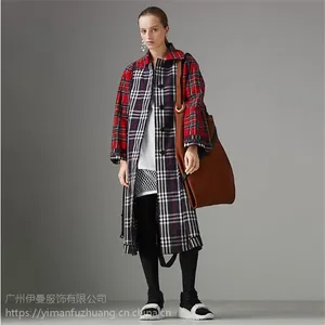 巴宝莉品牌女装折扣走份货源 风衣外套库存尾货批发