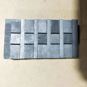 北流碳素—石墨碳制品—单层湿钻/高低冲湿钻/三排高低冲湿钻石墨模具厂家直销