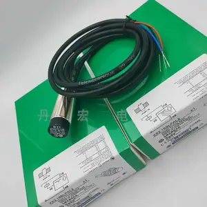 ʩ�͵½ӽ����� XS218BLPAL2 ����� DC24V ���߳���NPN ���ղ�ͷ