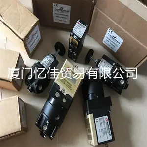 Fairchild ��ͯ��ѹ�� 10242CH
