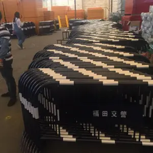 广东市政铁马护栏道路临时施工围栏常规移动铁马栅栏厂家