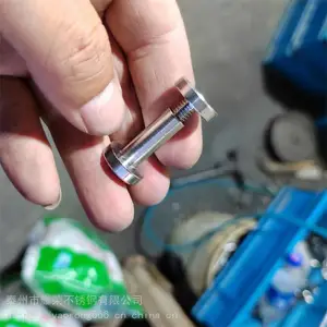 �������� �����װ����ĸ M8*30װ����˿ �ӹ�