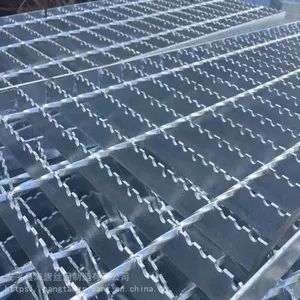 海唐钢格板工厂_大型钢格板_齿形钢格板