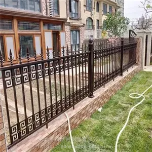 ����Χǽ1.8�׸߶��ƺ�ɫ���շ���п�ֻ������� ��ï�Ķ���