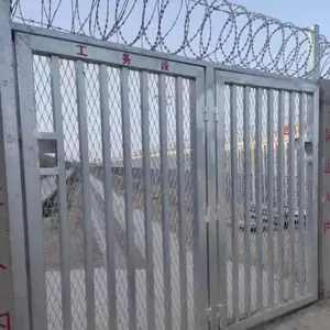 铁路线路防护栅栏双开门 带刺丝滚笼 铁路保护区检修通道门 菱形网防护门