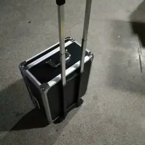 番禺铝合金抗震拉杆箱各种型号皆可定制