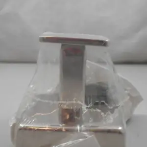 BOBRICK�ҹ����B-671����װ��ñ��303�Ͳ���ֲ�Ʒ