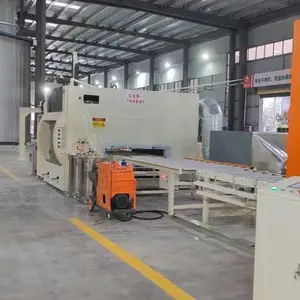 自动喷漆机 往复喷漆机 水包砂喷涂机 广宇大涂装设备