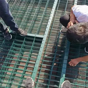 防撞铁路护栏_开发区围界高铁护栏_浸塑护栏厂家价格