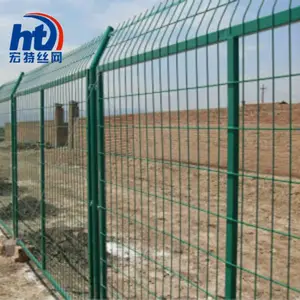 边框围栏网 宏***造铁丝网围栏 ***隔离网宏特丝网 移动式围栏加工