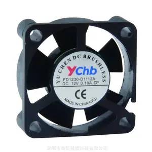 �����۲�����΢��ͶӰ�豸�����豸ֱ��5V���ȷ����30*30*10mm