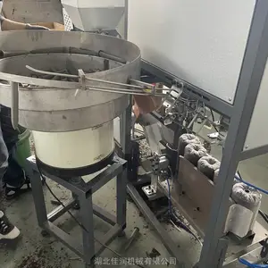 �Զ�����ѿڻ�ƽ������װ��һ����ʹ�ľ����Ǿ�װ����