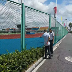【万卓丝网】足球场的样式和安装方法介绍