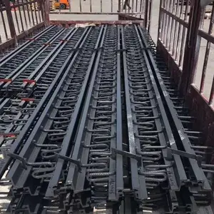 公路桥梁伸缩缝80型梳齿板模数式伸缩装置D40D80异型钢伸缩缝厂家