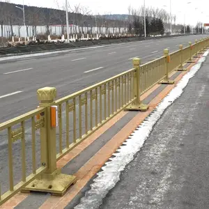 �ƽ�����·�м佻ͨ������ ���ɫ�������������˷ǵ�·������