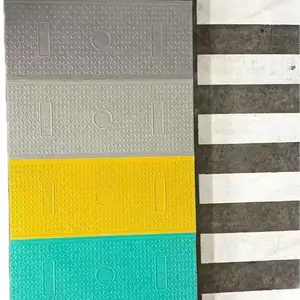 卡槽盖板上市宝盖新材自营供应电缆沟盖板隧道盖板储能风电的沟盖板