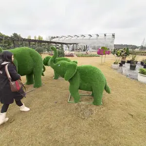 四川广元景观绿雕生产厂家龙蛇马羊五色草佛甲草雕塑制作厂家