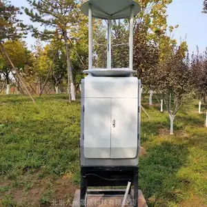 果园太阳能杀虫灯现货(含接虫袋)